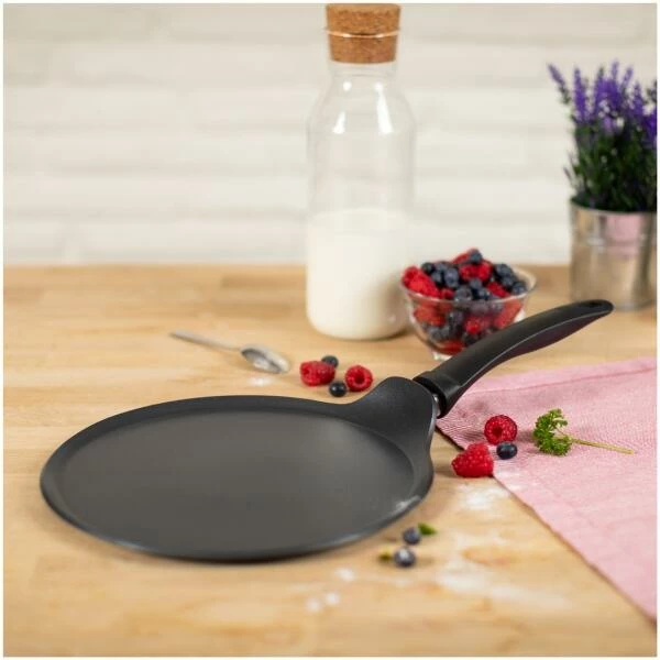 Kuhn Rikon Easy Induction Crêpes Bratpfanne 25cm 4 Kuhn Rikon Easy Induction Crêpes Bratpfanne 25cm – Bild 4