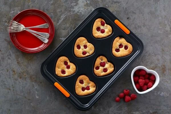 Le Creuset Herzform Gestuft, 6er 3 Le Creuset Herzform Gestuft, 6er – Bild 3