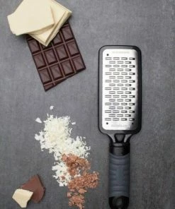 Microplane 2-Wege-Reibe Home In Schwarz 7 Microplane 2-Wege-Reibe Home In Schwarz -KitchenAid Shop MP Home Series Ribbon Grater 44009 chocolate neu l