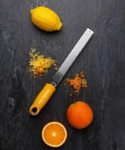 Microplane Zester/Reibe Premium In Türkis -KitchenAid Shop MP Premium Classic Series Zester 46620 citrus neu 1 l