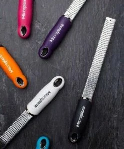 Microplane Zester/Reibe Premium In Türkis -KitchenAid Shop MP Premium Classic Series Zester group a neu l