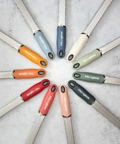 Microplane Zester-Reibe PREMIUM CLASSIC In Lippenstiftpink -KitchenAid Shop Microplane Premium Classic Zester Color Mix Circle Light 2 6