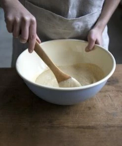 Riess Emaille Riess Schüssel Aus Emaille In Pastell-blau 30 Cm -KitchenAid Shop RIESS AMBIENTE CLASSIC Pastell Teigruehren 5875 highres 1