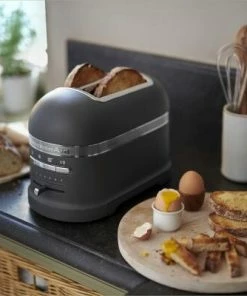 KitchenAid Toaster ARTISAN 2-Scheiben In Imperial Grey -KitchenAid Shop TOASTER GREY MAIN EGG YOLK