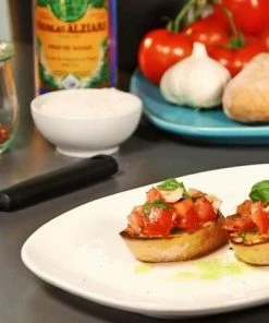 Triangle Tomatenentstieler Spirit -KitchenAid Shop Tomatenentkerner 1