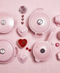 Le Creuset Dessertbecher Mit Fuß Chiffon Pink -KitchenAid Shop Uebersicht Chiffon Pink Stimmungsbild 05 neu 7 l