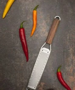 Microplane Zester Master 9 Microplane Zester Master -KitchenAid Shop mp Master Series Zester Blade overhead chillis neu